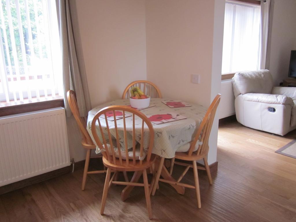 Easter Bowhouse Farm Cottage Linlithgow Room photo